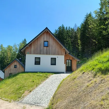 Pod Lesem By Interhome 木屋